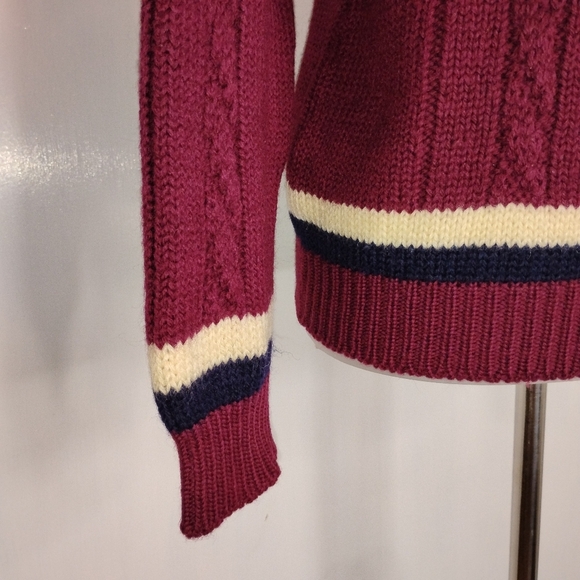 VINTAGE VIRGIN WOOL CABLE SWEATER - Picture 6 of 8